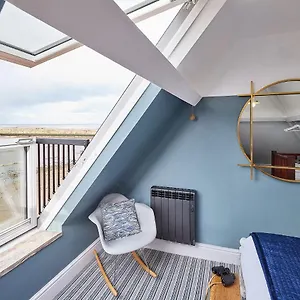 Host & - No 3 Sandside Whitby